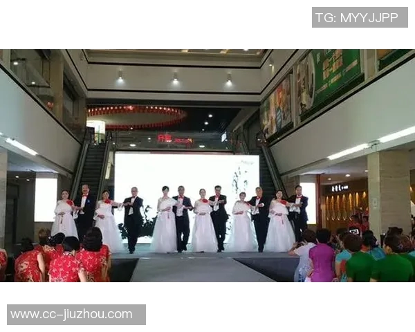 十月庆生，岁月如歌，热爱生活的每一天依然闪耀光芒